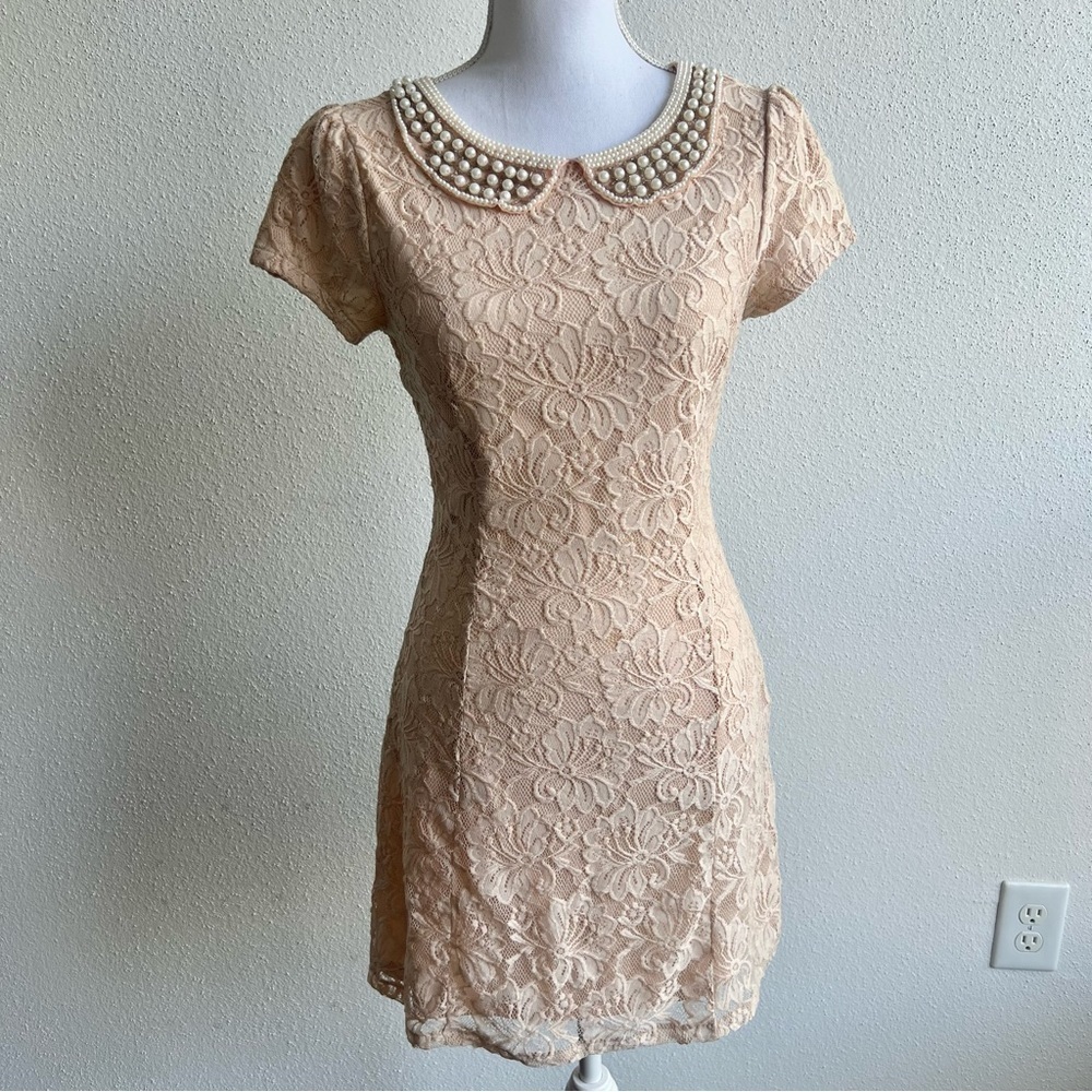 Forever 21 Cream Lace Mini Dress